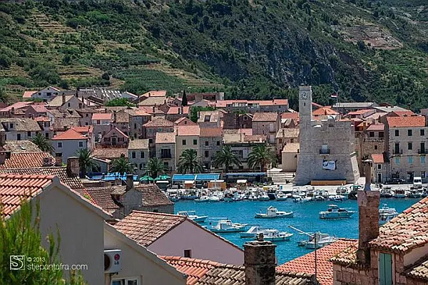 Komiža