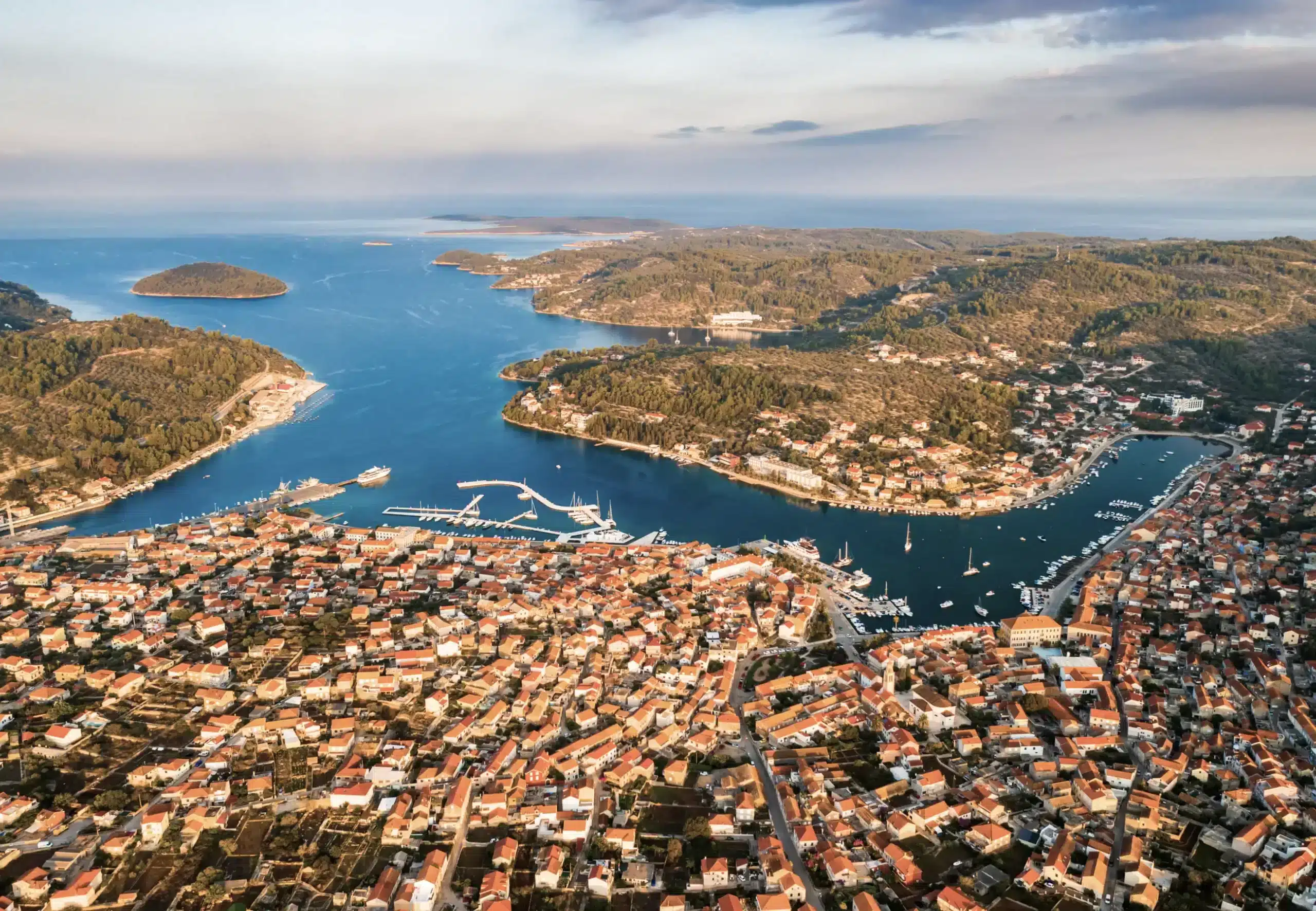 Edge of the Adriatic: An Offshore Experience to Palagruža & Vis Island in 7 Days